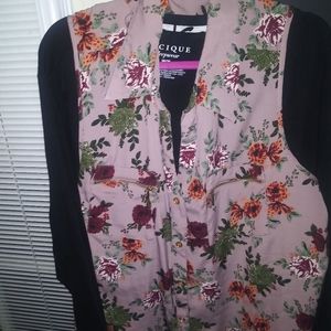 Cute pink top can put any long-sleeve underneath